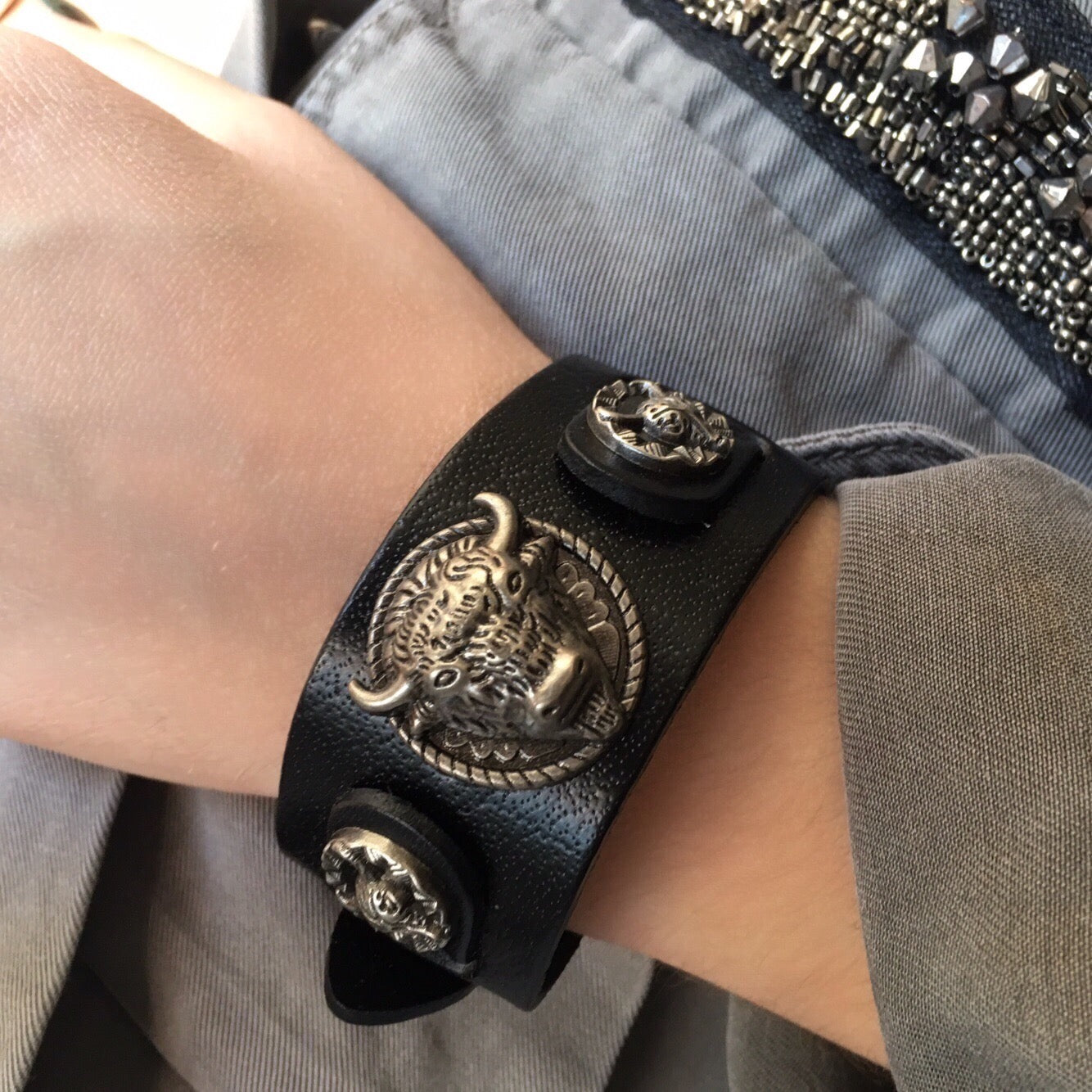 PULSERA BULL BROWN