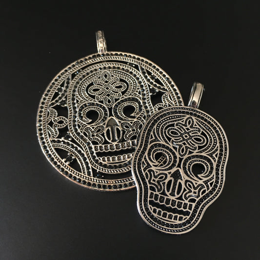 COLGANTE CALAVERA II