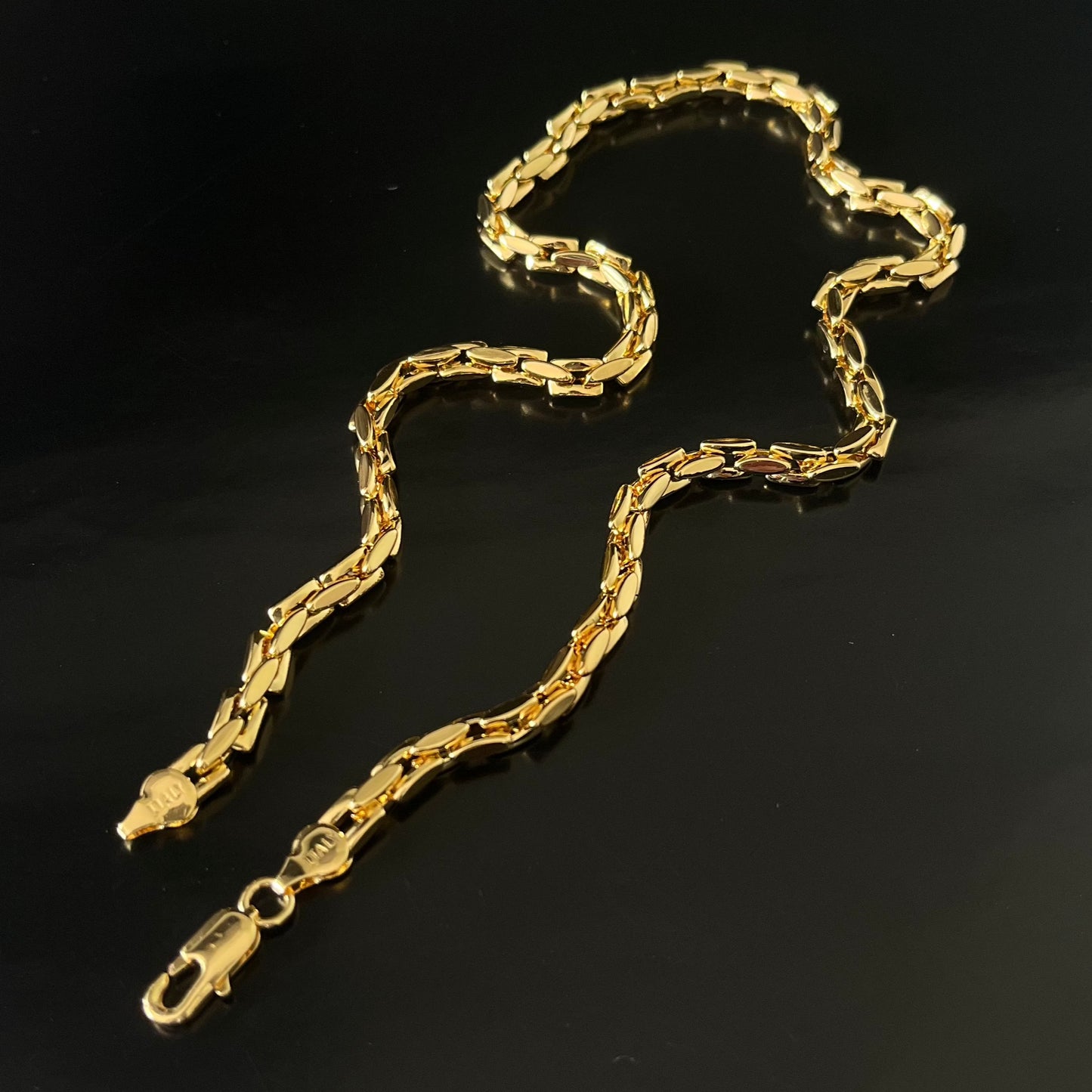 COLLAR MONACO