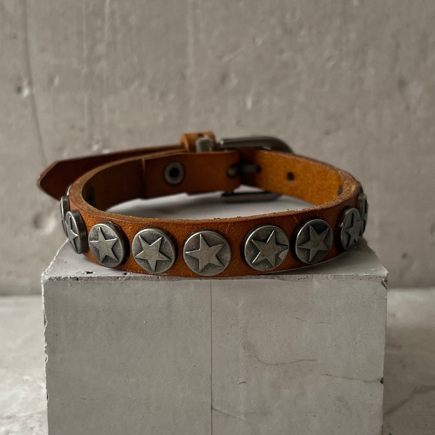 PULSERA STARS BROWN