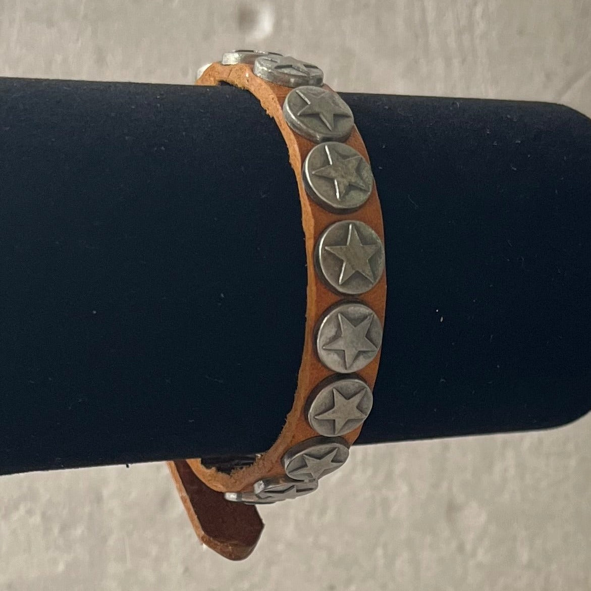 PULSERA STARS BROWN