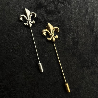 PRENDEDOR PIN FLOR DE LIS II