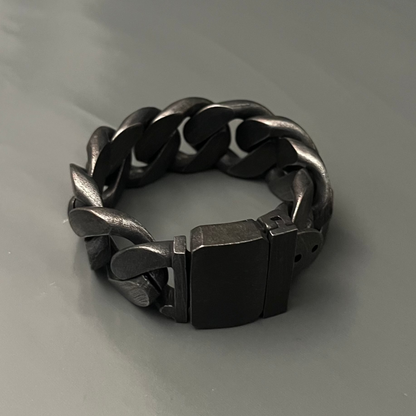 PULSERA BOLD BLACK