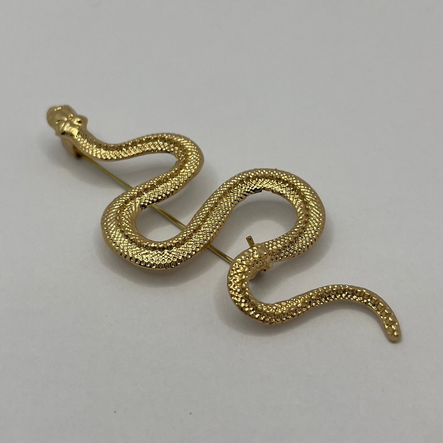PRENDEDOR SERPIENTE I