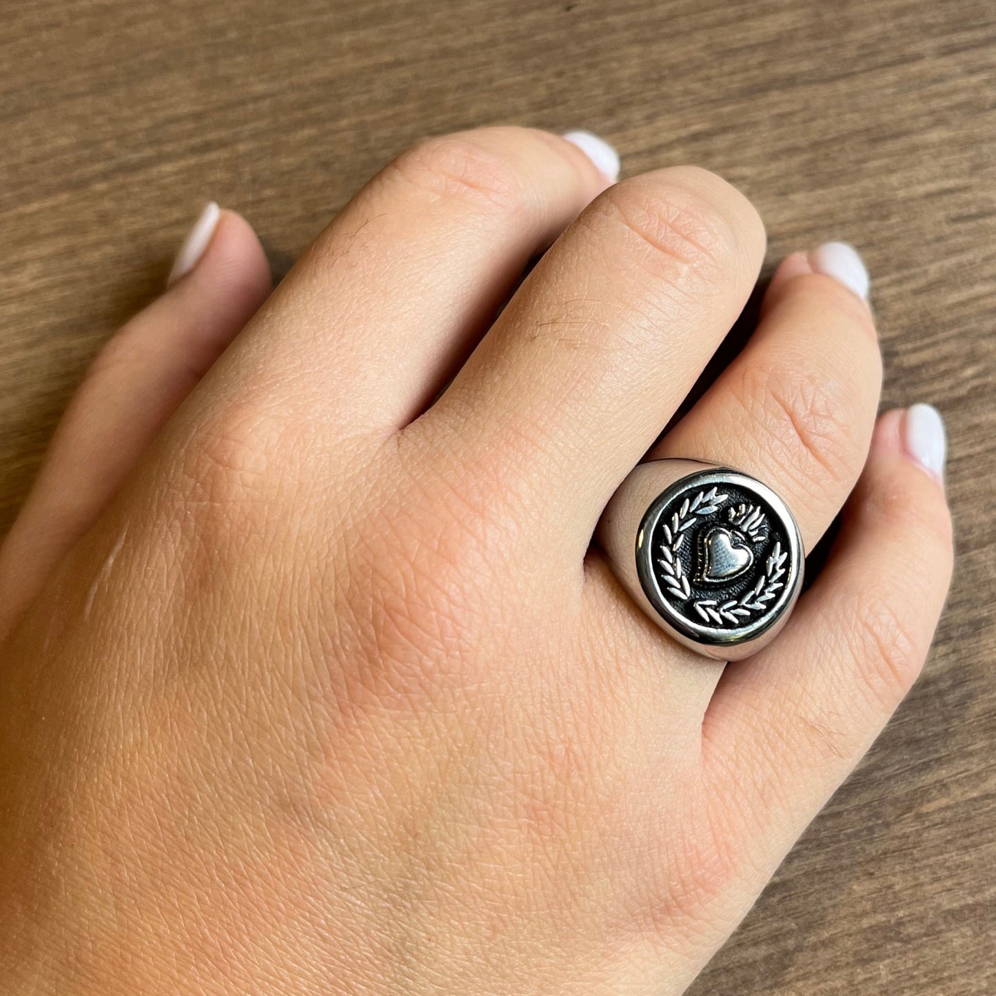 ANILLO SACRED
