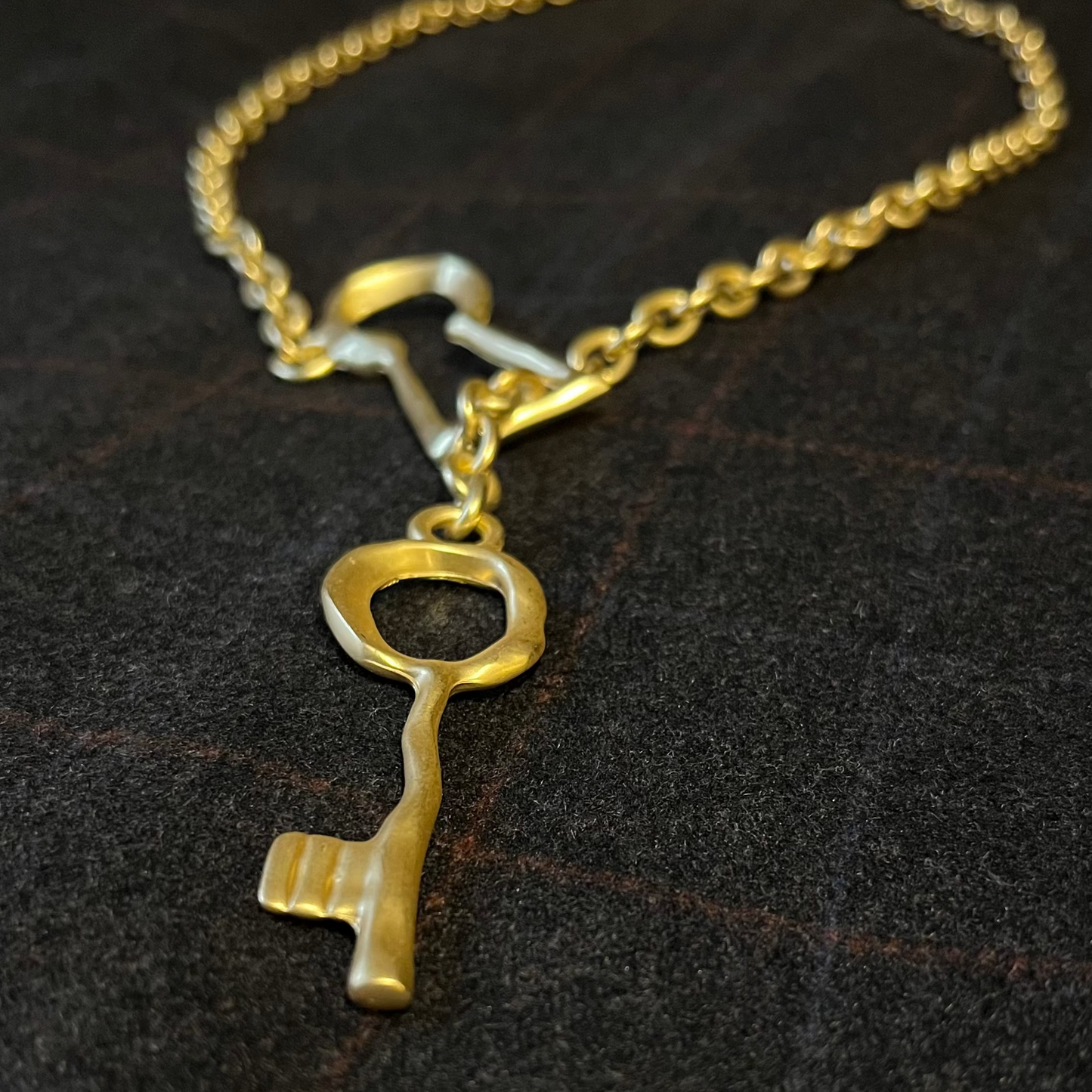 COLLAR LLAVE
