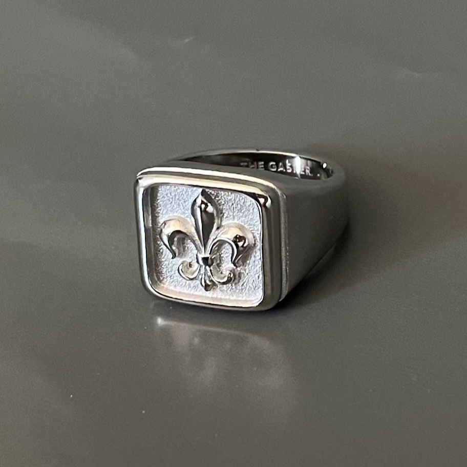 ANILLO FLOR DE LIS II