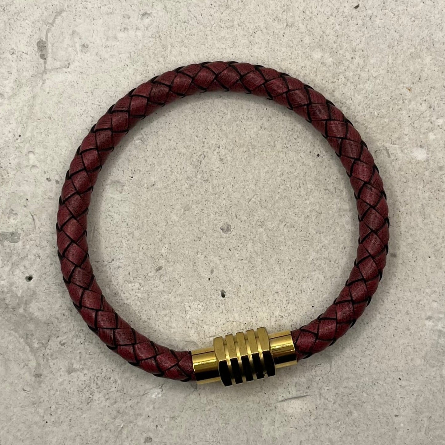 PULSERA PELLE RED IT